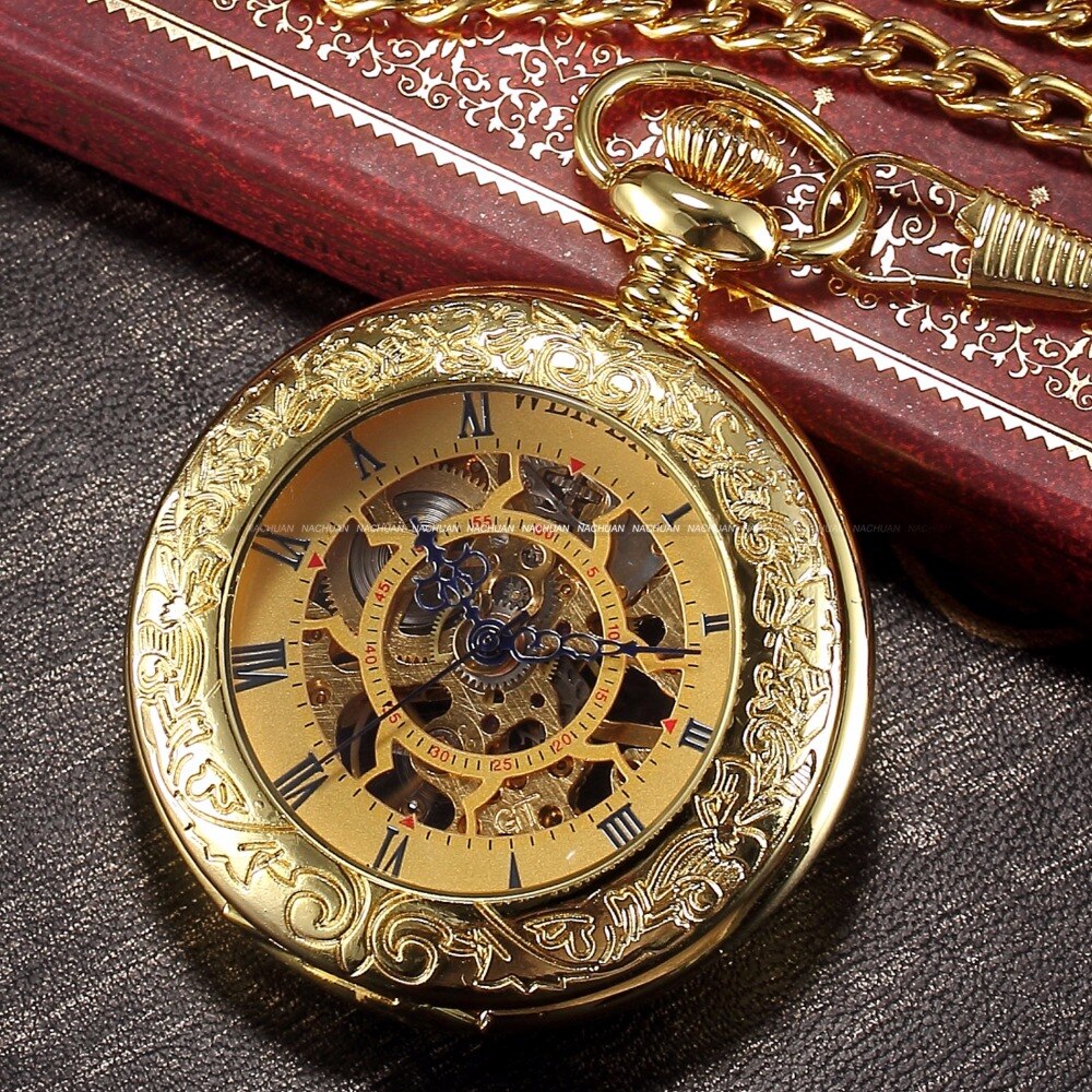 Horloge romaine dorée squelette steampunk